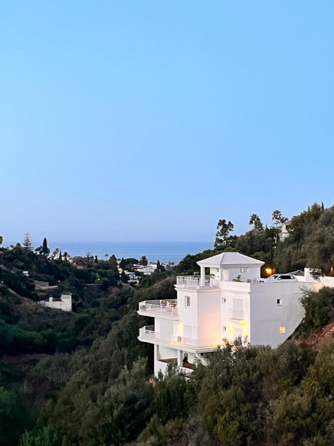 White Bay * Marbella
